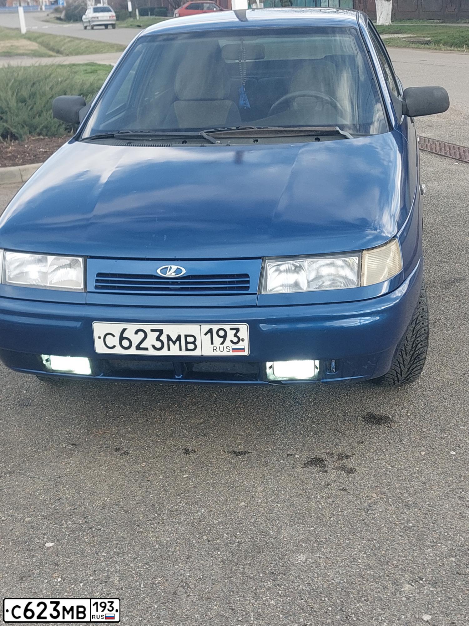 Фото автомобиля LADA 2112, 2008 — госномер С623МВ193. Цвет: синий