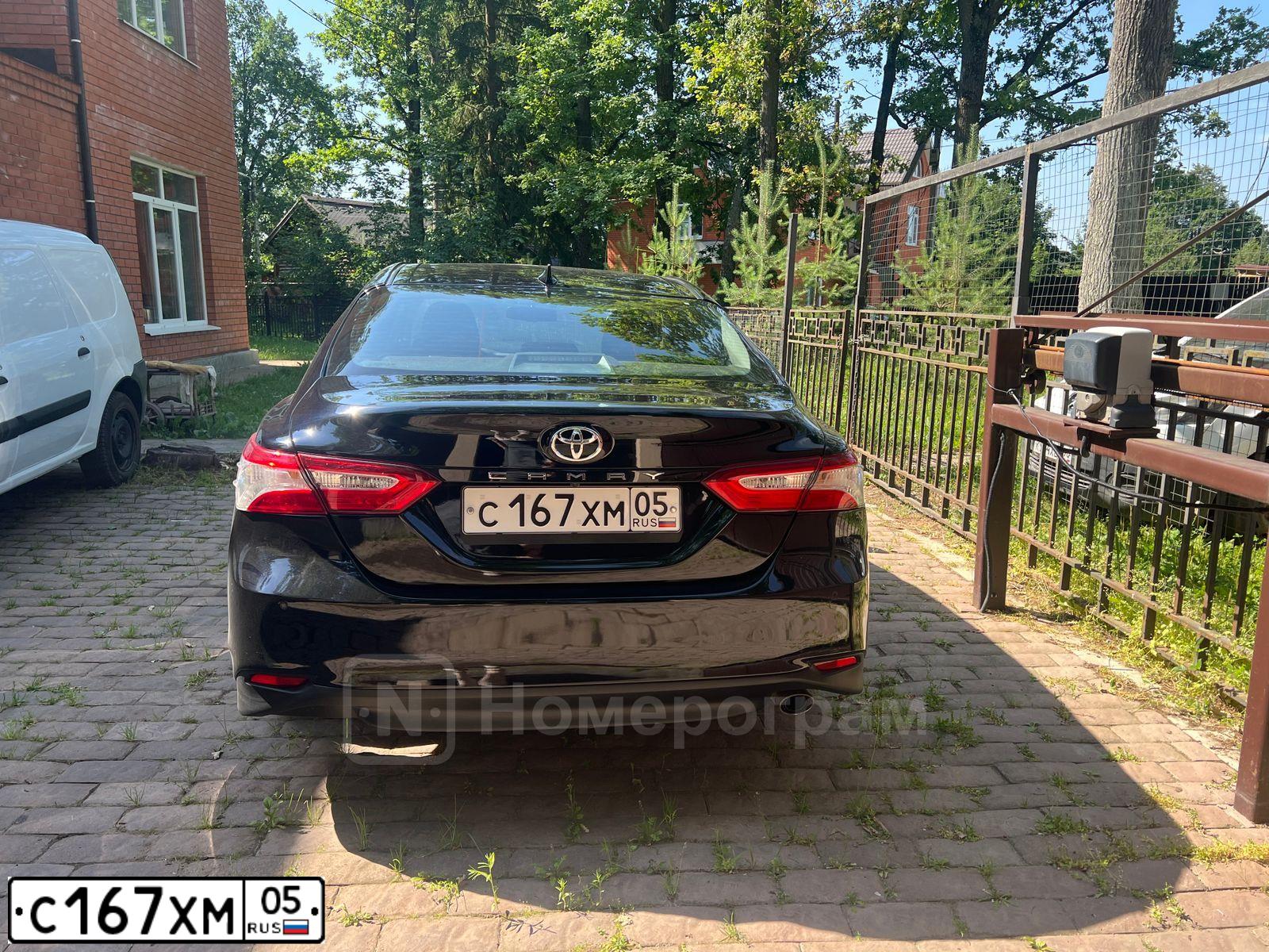 Фото автомобиля TOYOTA CAMRY, 2019 — госномер С167ХМ05. Цвет: ЧЕРНЫЙ