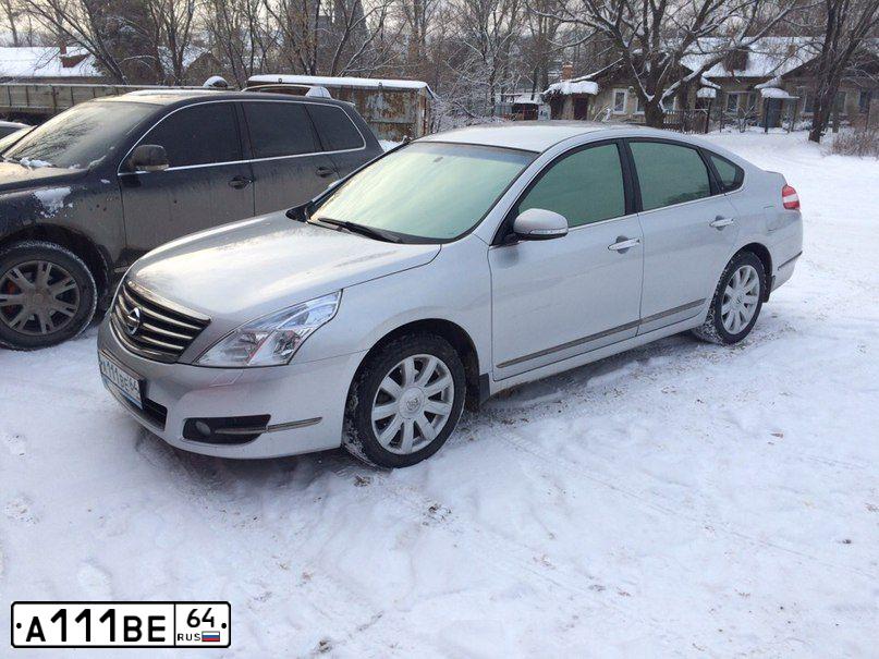 Фото автомобиля FORD FOCUS, 2007 — госномер Р828ОК64. Цвет: синий