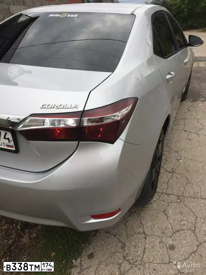 Фото автомобиля TOYOTA COROLLA, 2014 — госномер О822ВМ196. Цвет: Серебристый