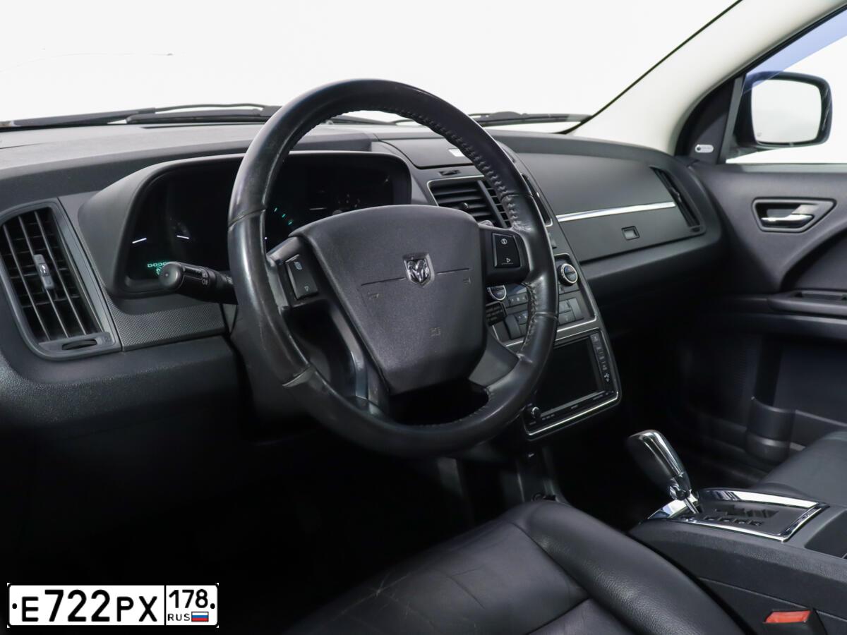 Фото автомобиля LADA 1118 KALINA, 2011 — госномер Е722РУ178. Цвет: СИНЕ-ЧЕРНЫЙ