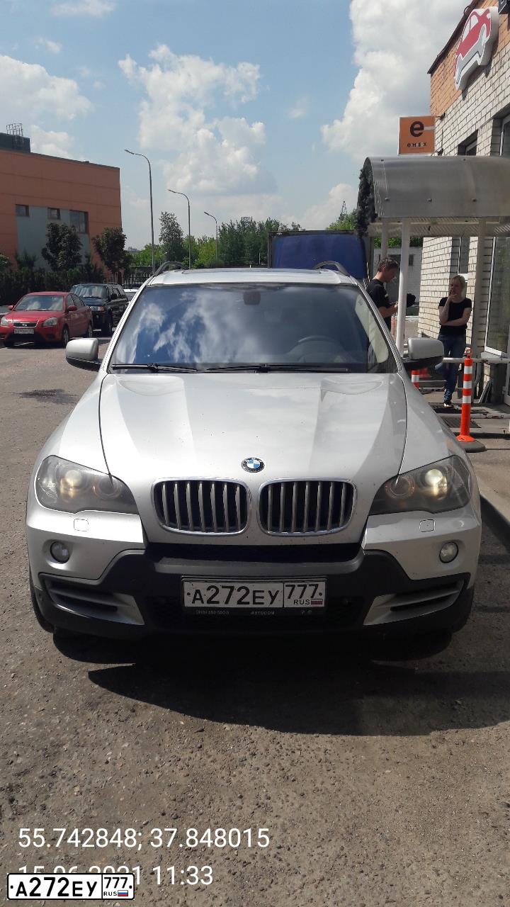 Фото автомобиля BMW X5, 2007 — госномер А272ЕУ777. Цвет: СЕРЫЙ