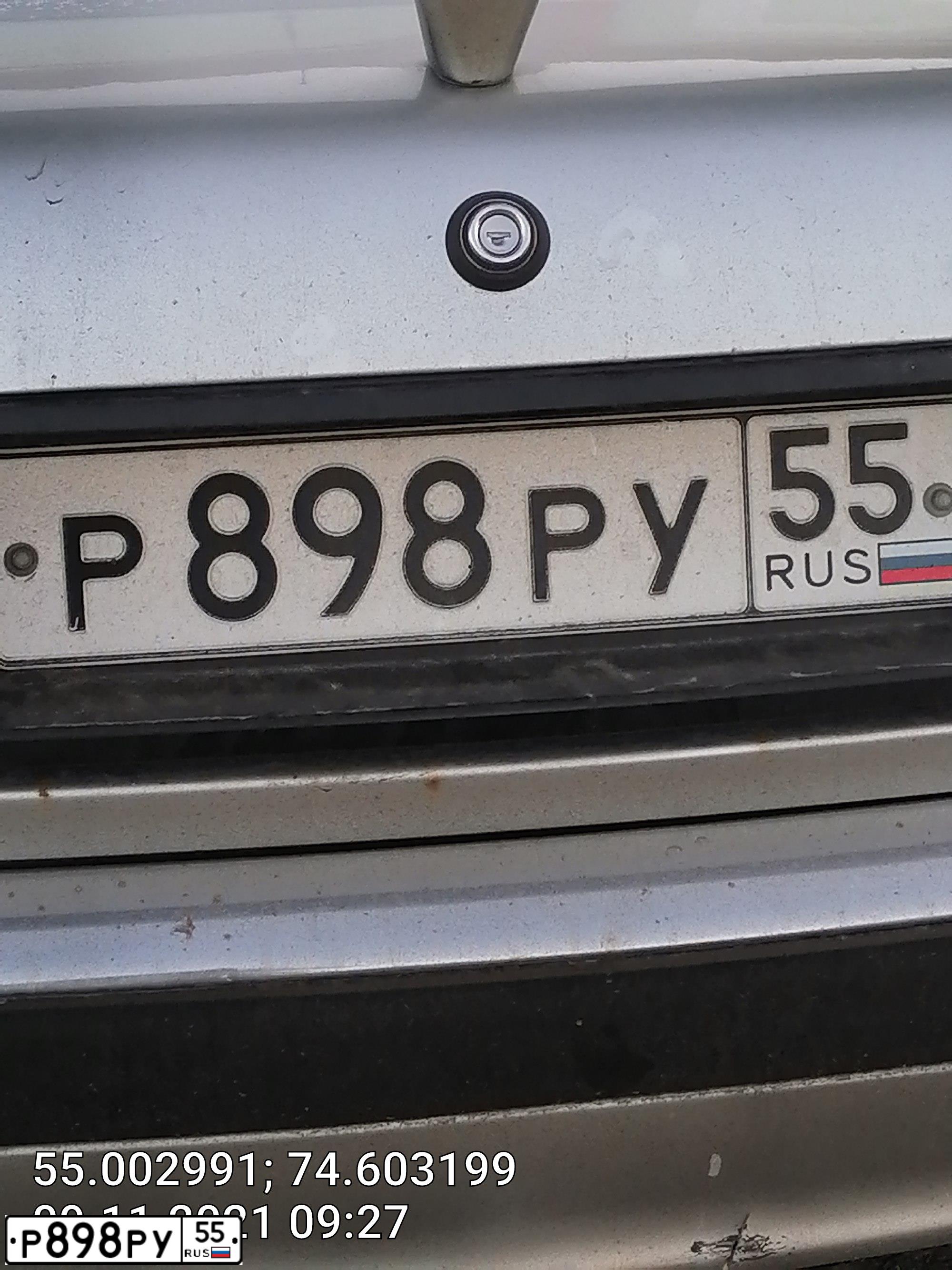 Фото автомобиля GAZ 3110 WOLGA, 2003 — госномер Р898РУ55. Цвет: БУРАН