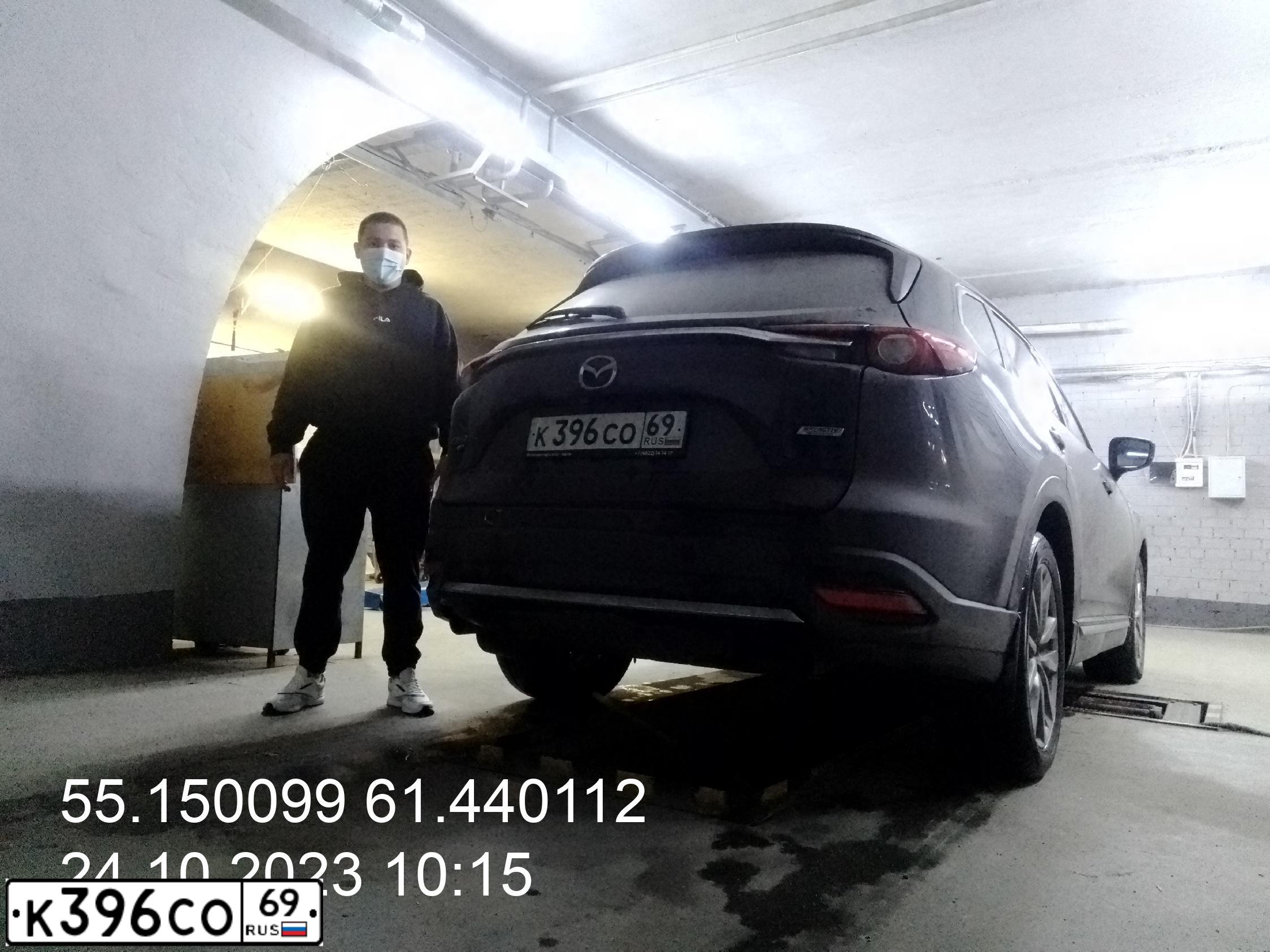 Фото автомобиля MAZDA CX-9, 2018 — госномер Т986КН774. Цвет: ЧЕРНЫЙ