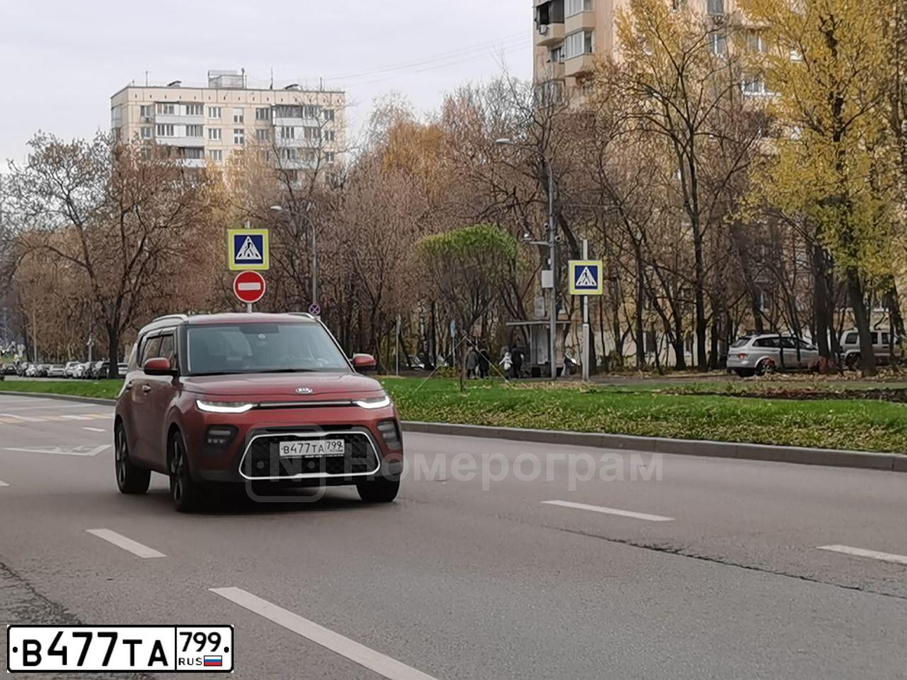 Фото автомобиля КИА SK3 (SOUL), 2019 — госномер А922КК977. Цвет: КРАСНЫЙ