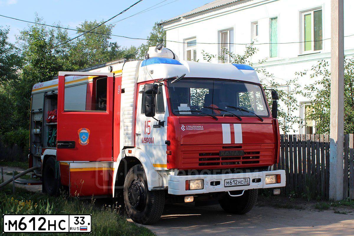 Фото автомобиля KAMAZ 43253 /4X2/, 2013 — госномер М612НС33. Цвет: Р50574