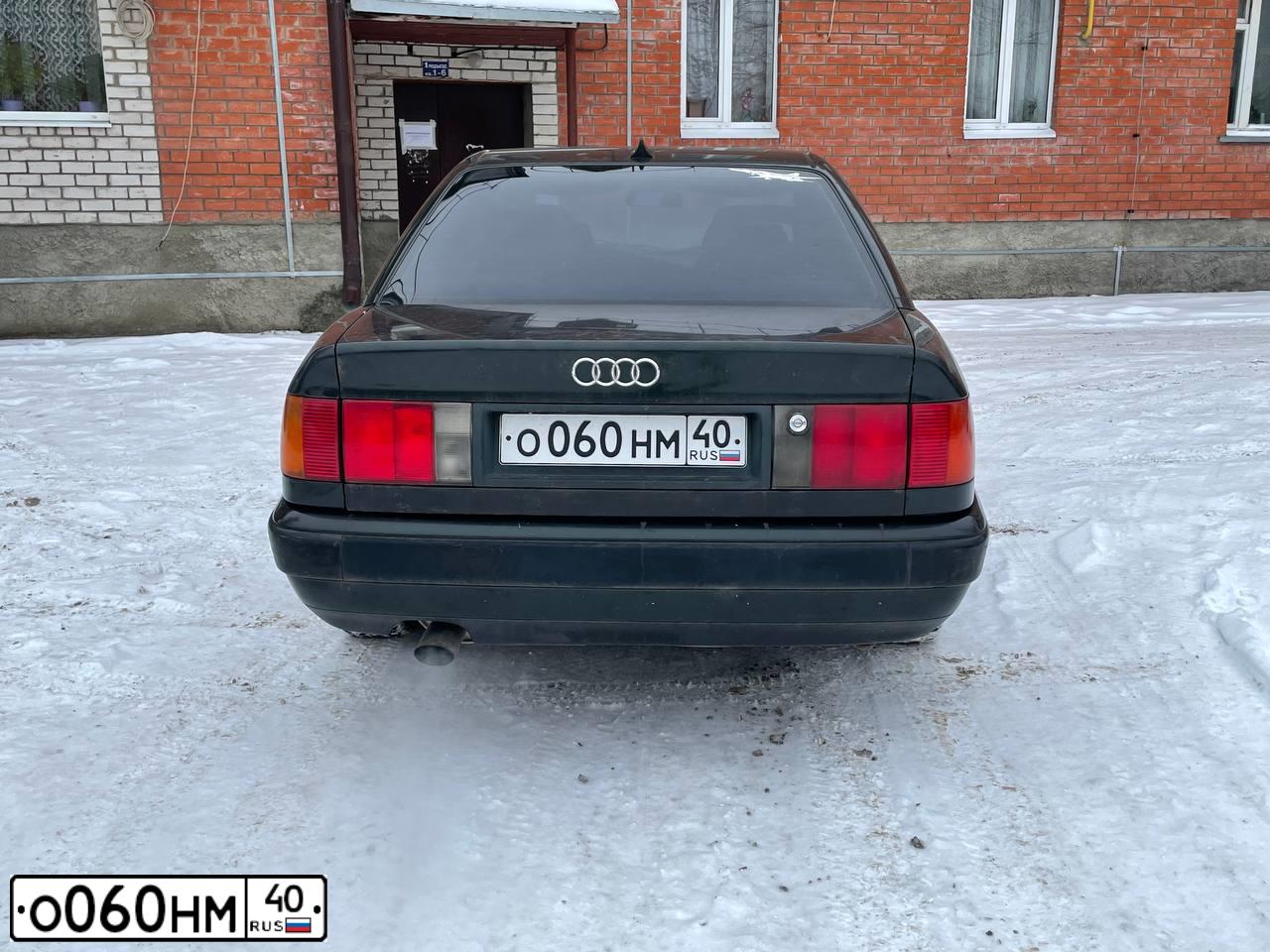 Фото автомобиля AUDI 100, 1992 — госномер О060НМ40. Цвет: ЗЕЛЕНЫЙ