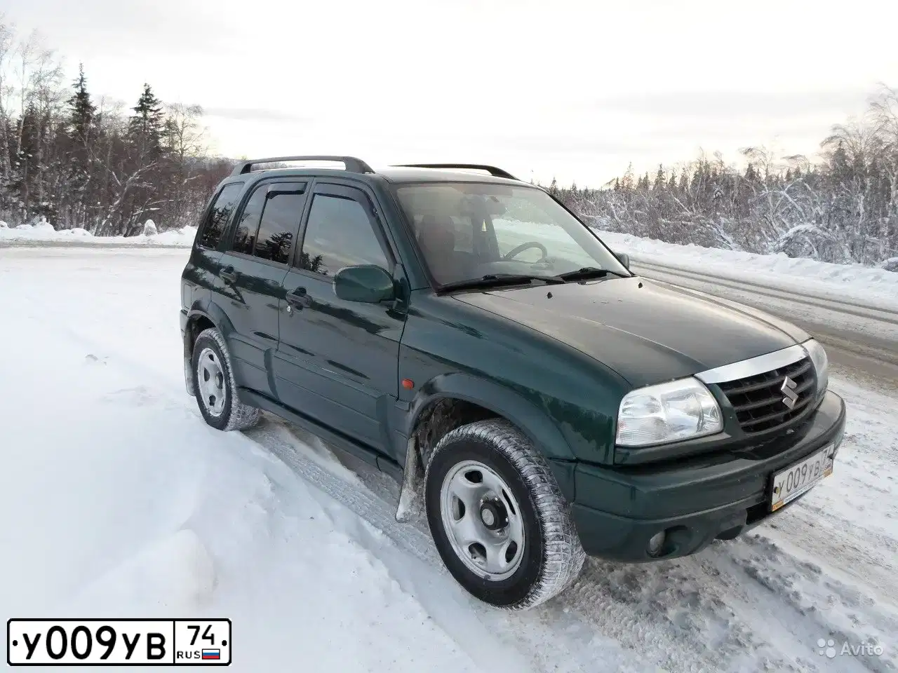 Фото автомобиля SUZUKI /GRAND/ VITARA, 2005 — госномер У009УВ74. Цвет: ЗЕЛЕНЫЙ