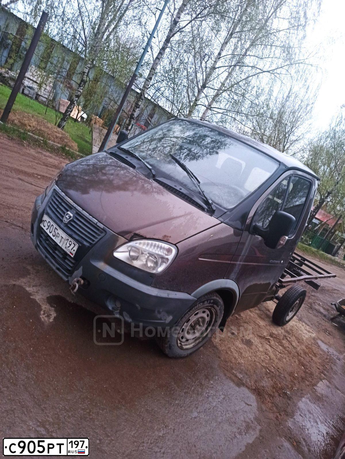 Фото автомобиля 172402 172402, 2011 — госномер С905РТ197. Цвет: Бежевый