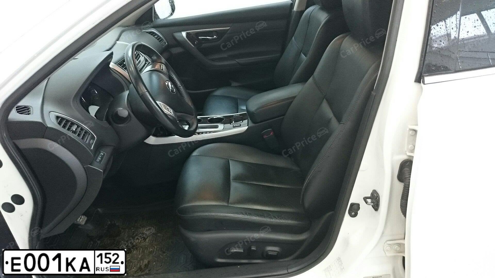 Фото автомобиля NISSAN TEANA, 2008 — госномер М052СО124. Цвет: ЧЕРНЫЙ