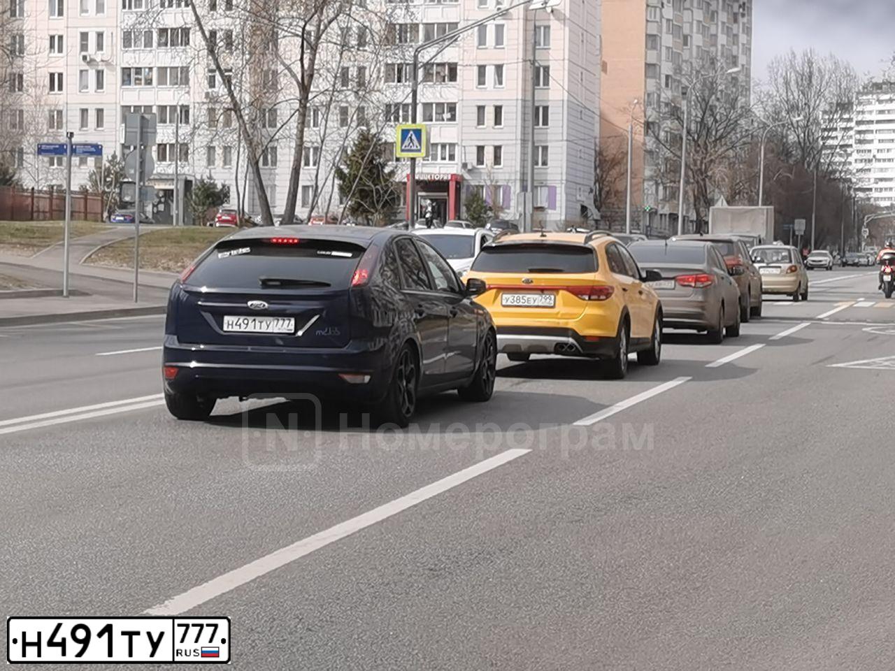 Фото автомобиля FORD FOCUS, 2010 — госномер Н491ТУ777. Цвет: ТЕМНО-СИНИЙ
