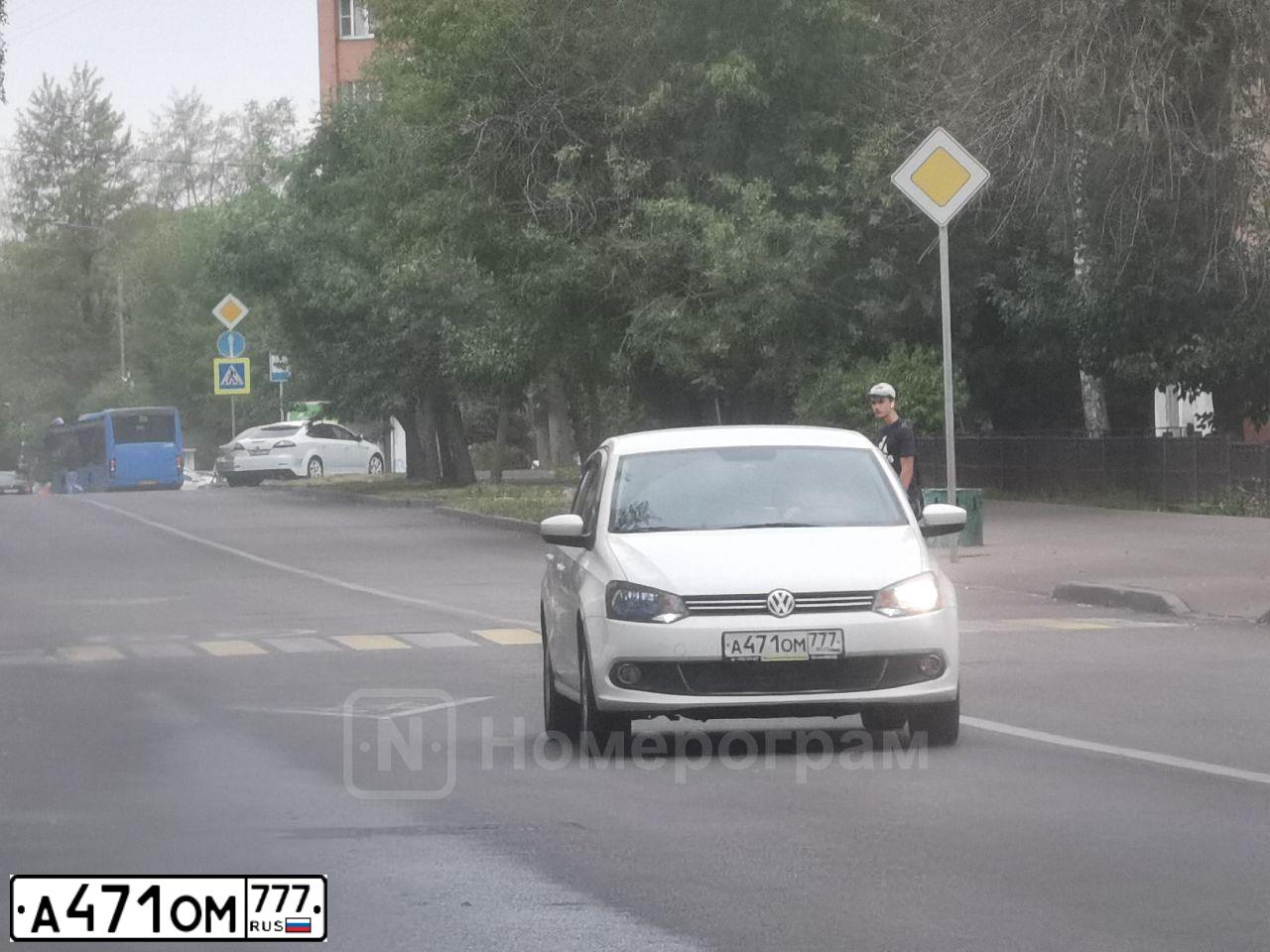 Фото автомобиля VOLKSWAGEN POLO, 2012 — госномер К514ТХ197. Цвет: БЕЛЫЙ