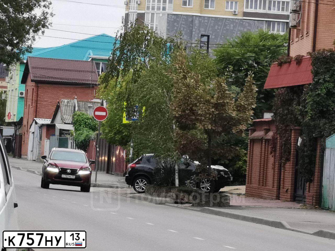 Фото автомобиля LADA VESTA, 2016 — госномер С638ВО58. Цвет: КОРИЧНЕВЫЙ