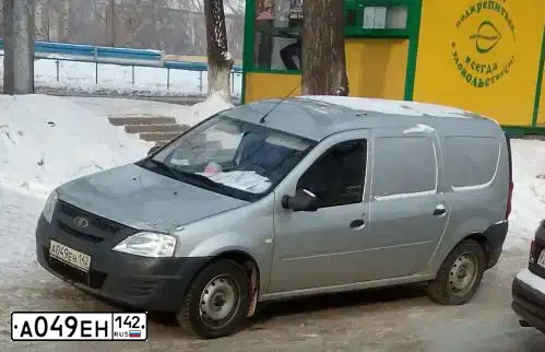Фото автомобиля LADA LARGUS FURGON, 2014 — госномер А049ЕН142. Цвет: СЕРЕБРИСТЫЙ