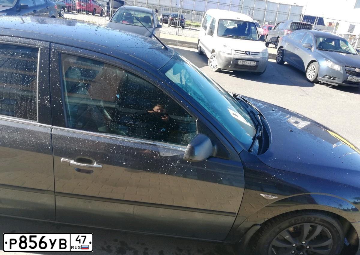 Фото автомобиля PEUGEOT PARTNER, 2008 — госномер М542МА198. Цвет: Белый