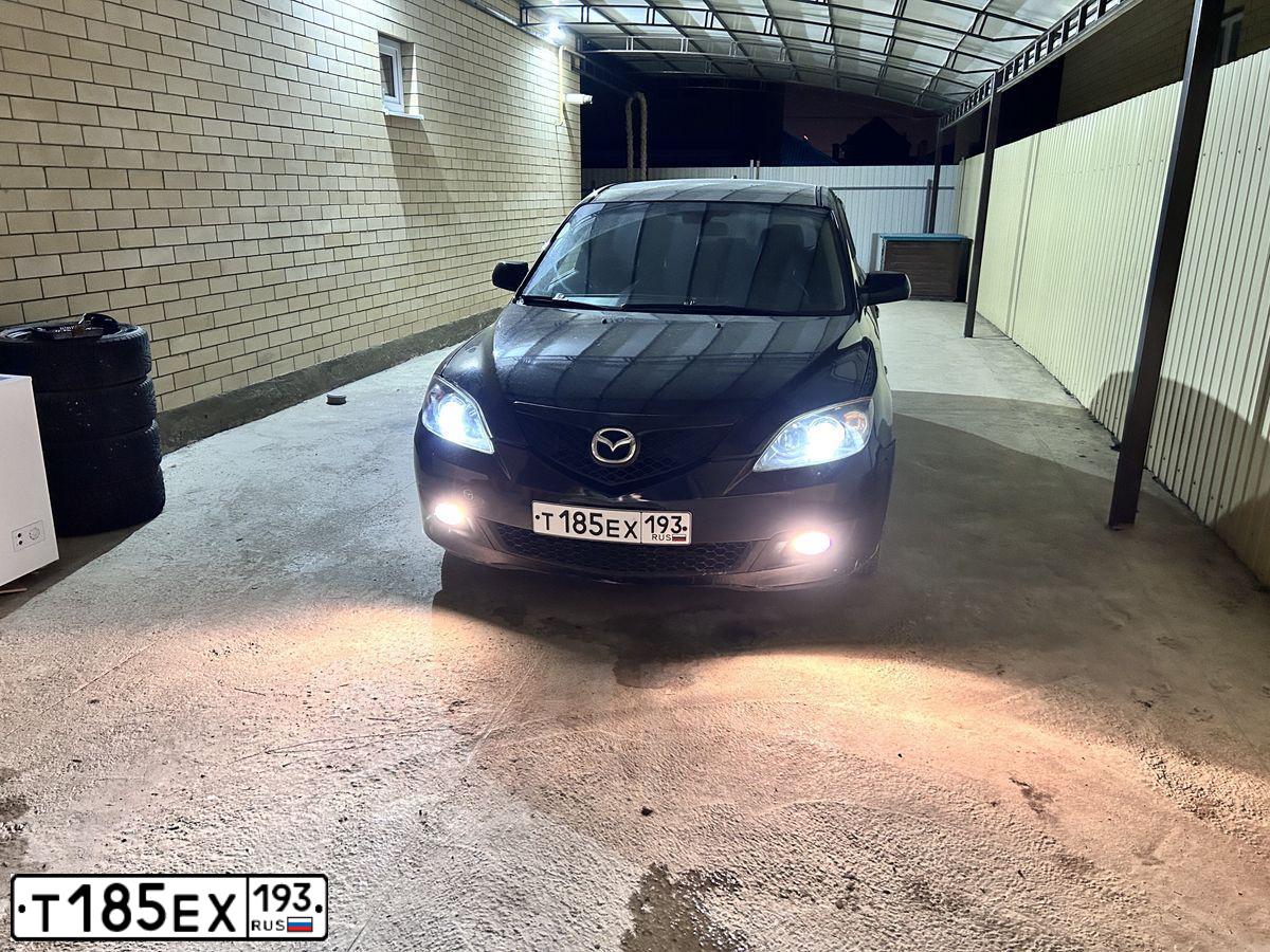 Фото автомобиля MAZDA 3, 2007 — госномер У408СВ750. Цвет: ЧЕРНЫЙ