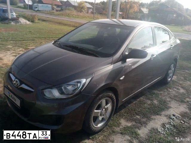 Фото автомобиля HYUNDAI SOLARIS, 2014 — госномер Х931МК37. Цвет: ЧЕРНО-СЕРЫЙ