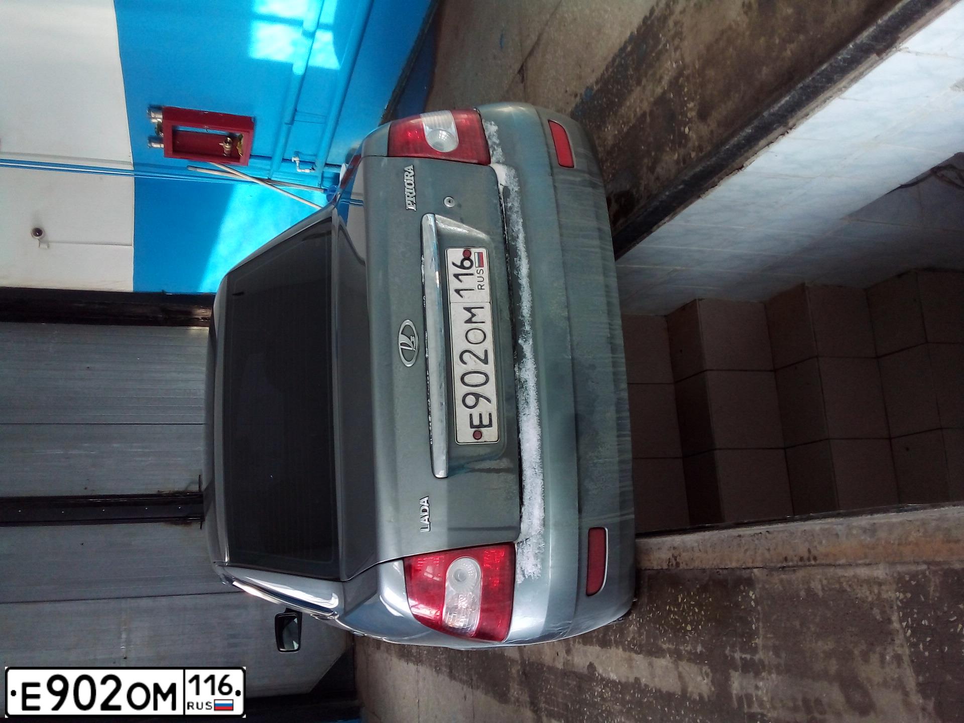 Фото автомобиля LADA 2170 PRIORA, 2007 — госномер Е902ОМ116. Цвет: -