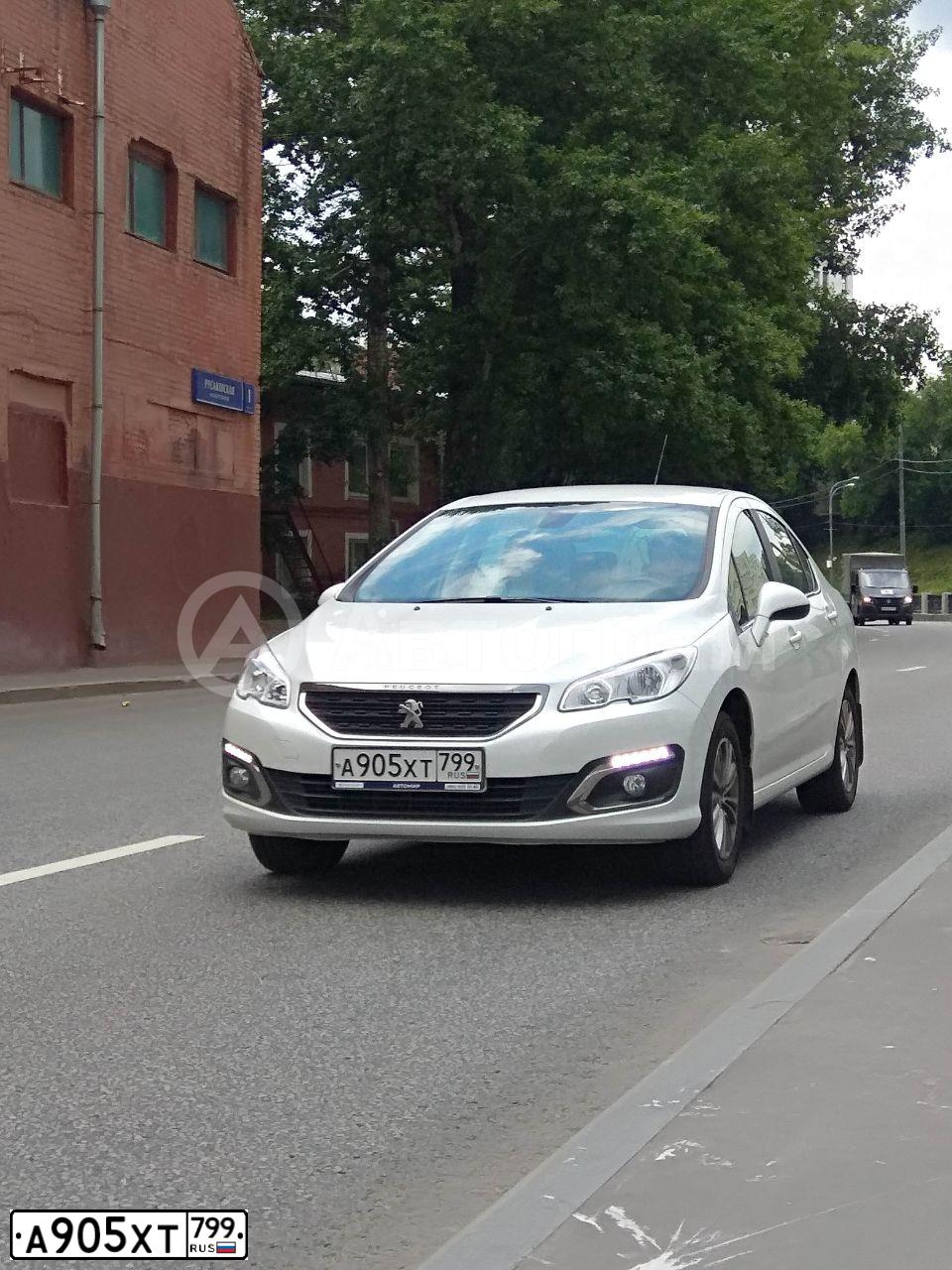 Фото автомобиля PEUGEOT ПЕЖО 408 4DNFРА, 2021 — госномер А905ХТ799. Цвет: Белый