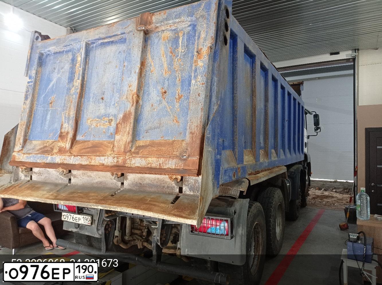 Фото автомобиля ИПВ 6832М5, 2008 — госномер К372ОЕ147. Цвет: Белый