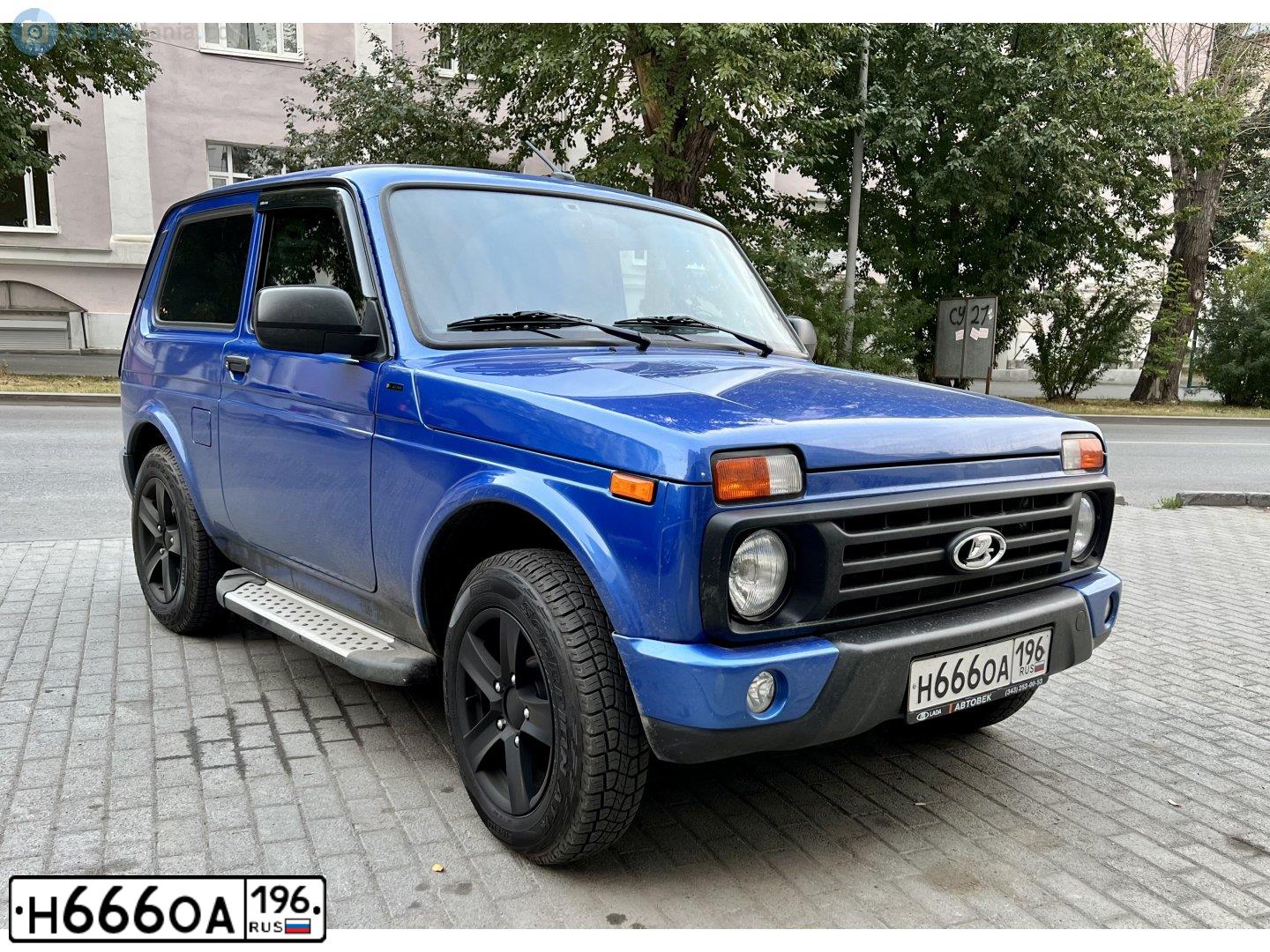 Фото автомобиля LADA 4X4, 2021 — госномер О778СЕ159. Цвет: синий