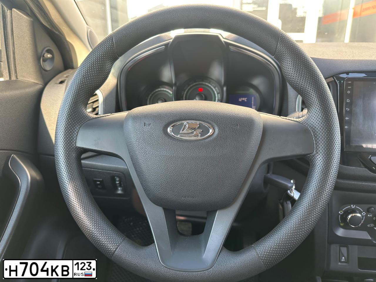 Фото автомобиля LADA XRAY, 2018 — госномер Н499ОВ193