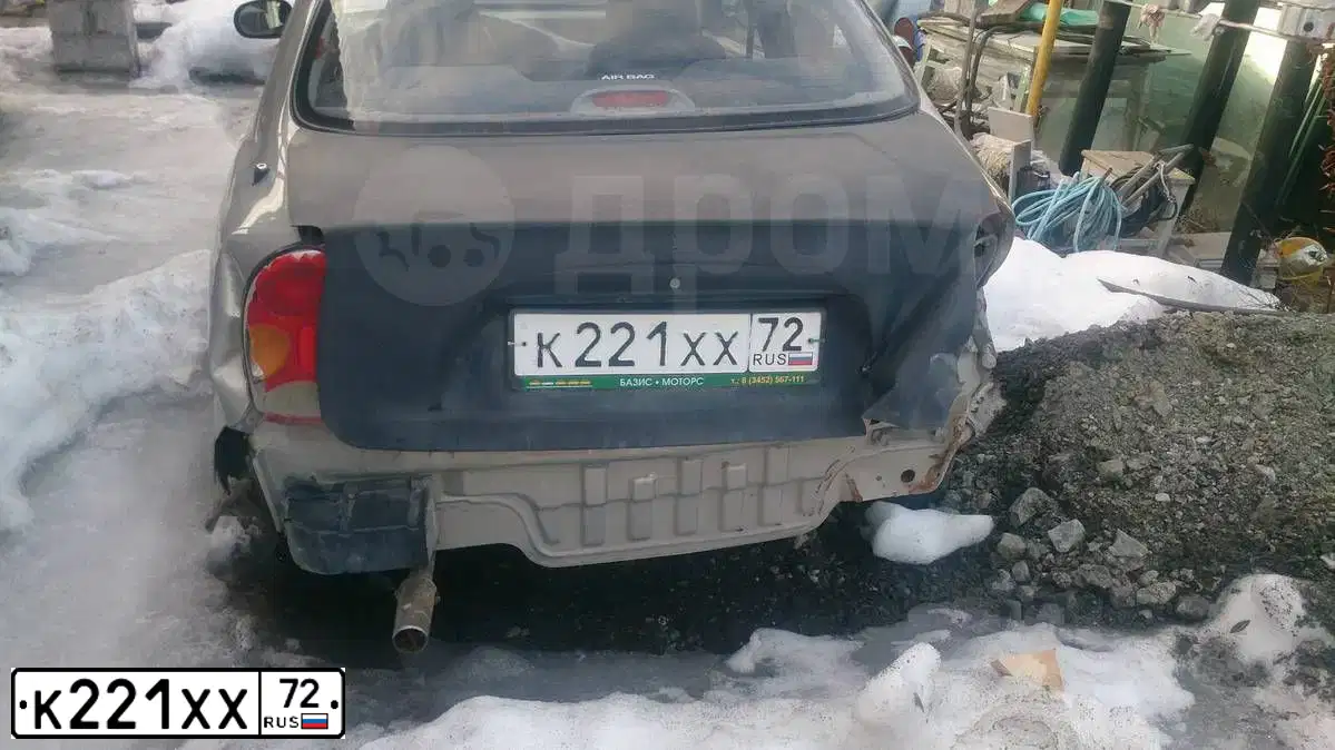 Фото автомобиля CHEVROLET LANOS, 2008 — госномер В502ЕХ774. Цвет: Серебристый