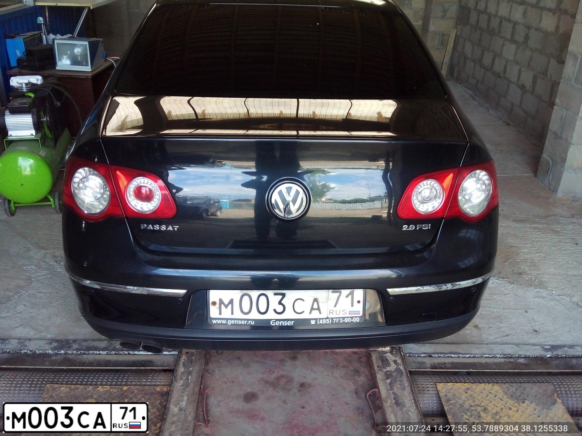 Фото автомобиля VOLKSWAGEN PASSAT, 2007 — госномер М003СА71. Цвет: ЧЕРНЫЙ