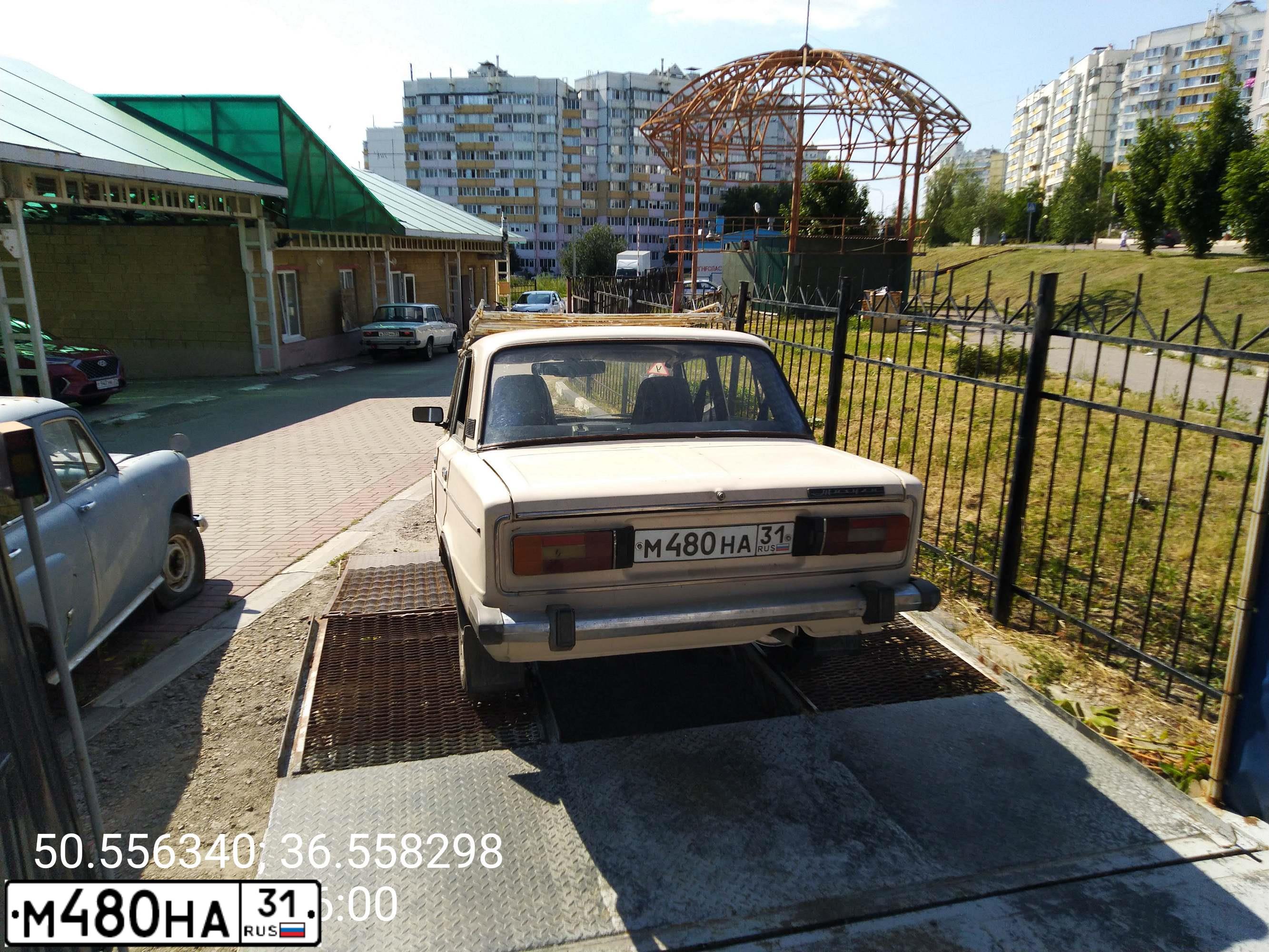 Фото автомобиля LADA 2106, 1994 — госномер М480НА31. Цвет: БЕЖЕВЫЙ