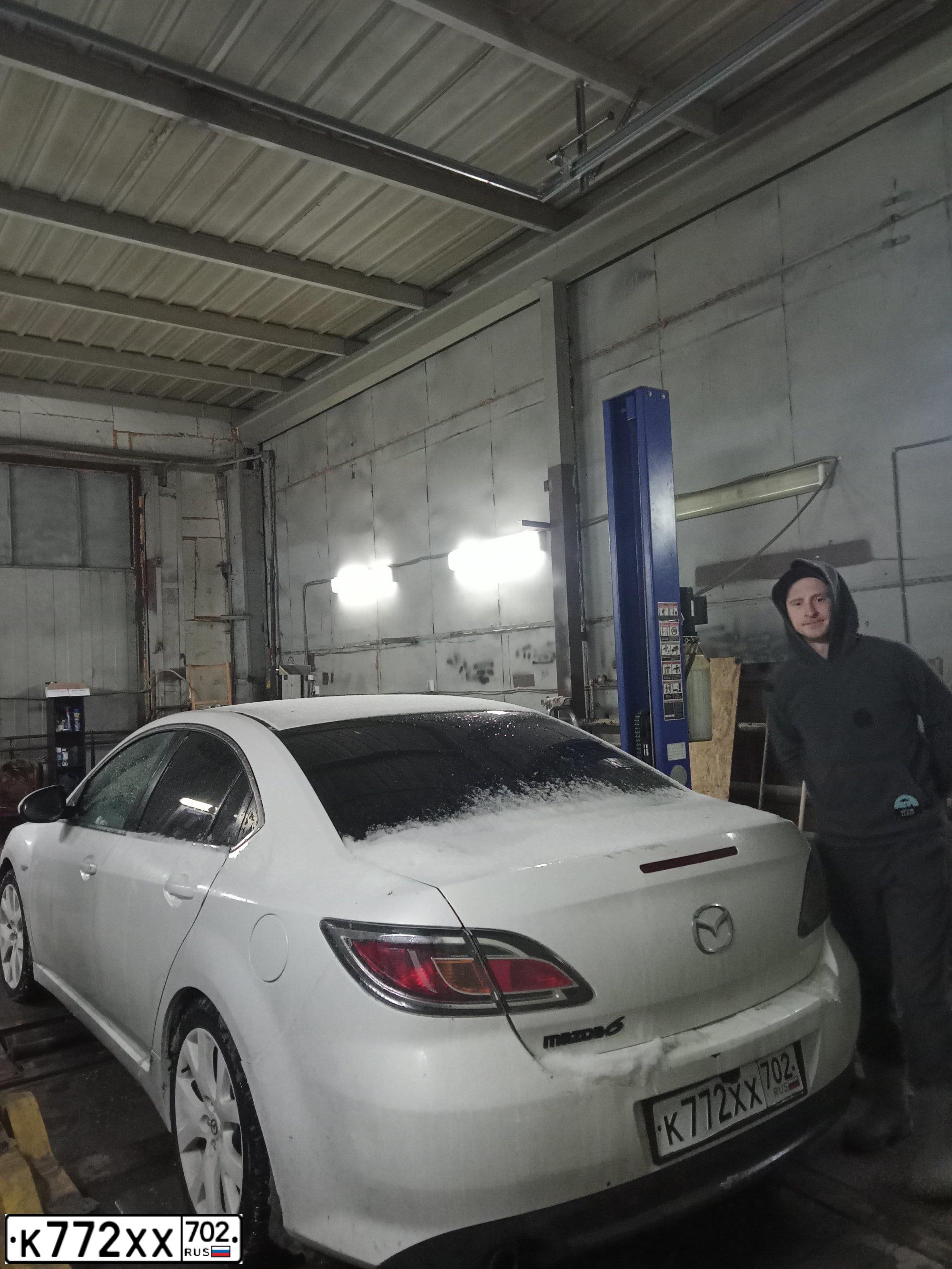 Фото автомобиля MAZDA 6, 2011 — госномер Р020ЕА163. Цвет: Белый