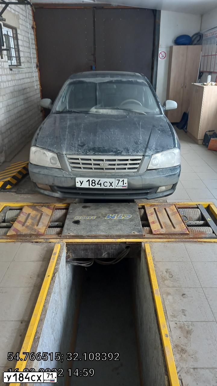 Фото автомобиля KIA MAGENTIS, 2001 — госномер О349НУ67. Цвет: ЗЕЛЕНЫЙ