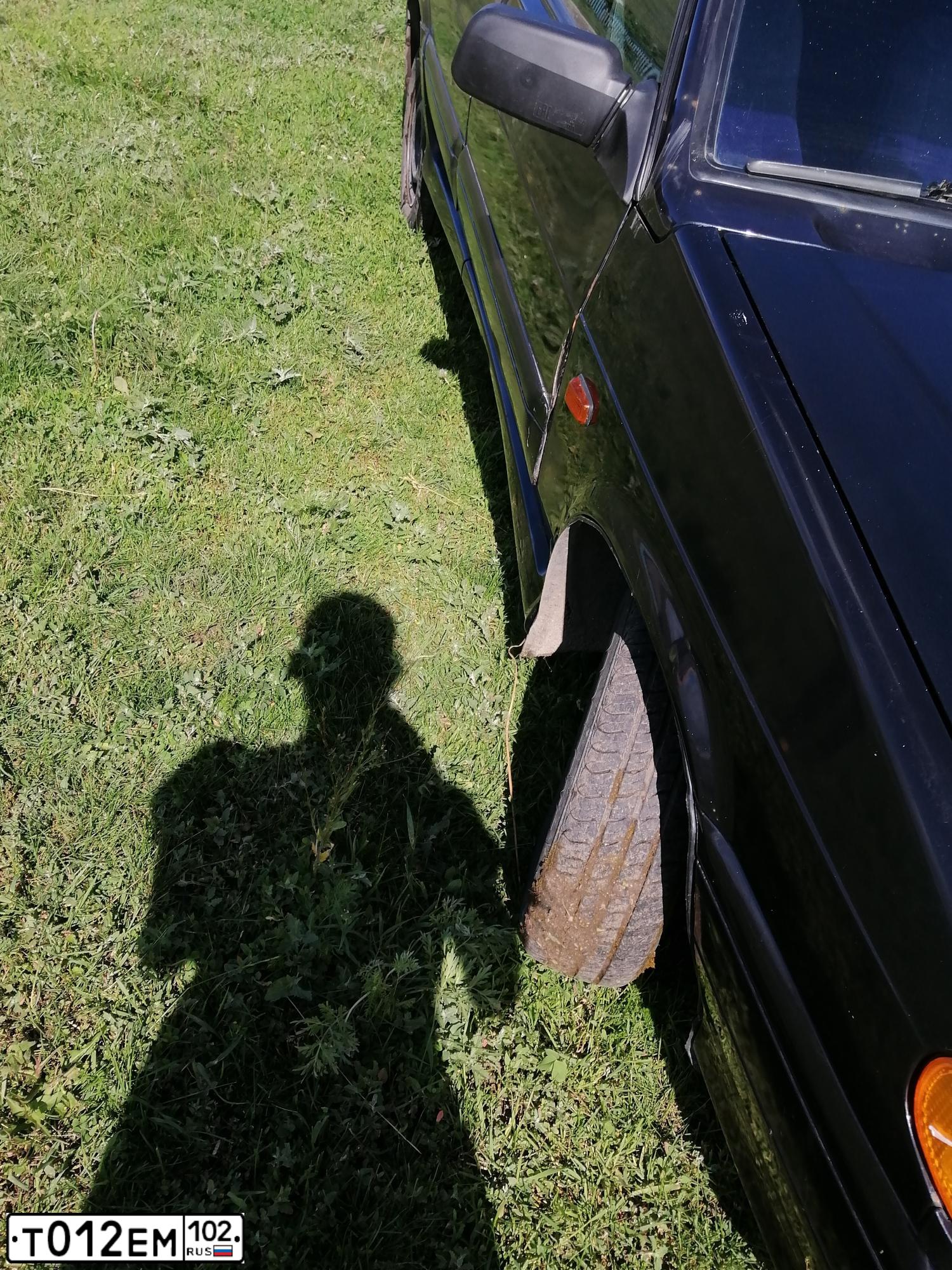 Фото автомобиля LADA 2114 SAMARA, 2006 — госномер Т012ЕМ102. Цвет: ГРАФИТОВЫЙ МЕТАЛЛИК