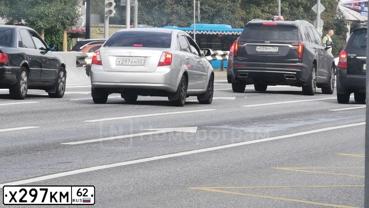 Фото автомобиля CHEVROLET LACETTI, 2011 — госномер А700АХ550