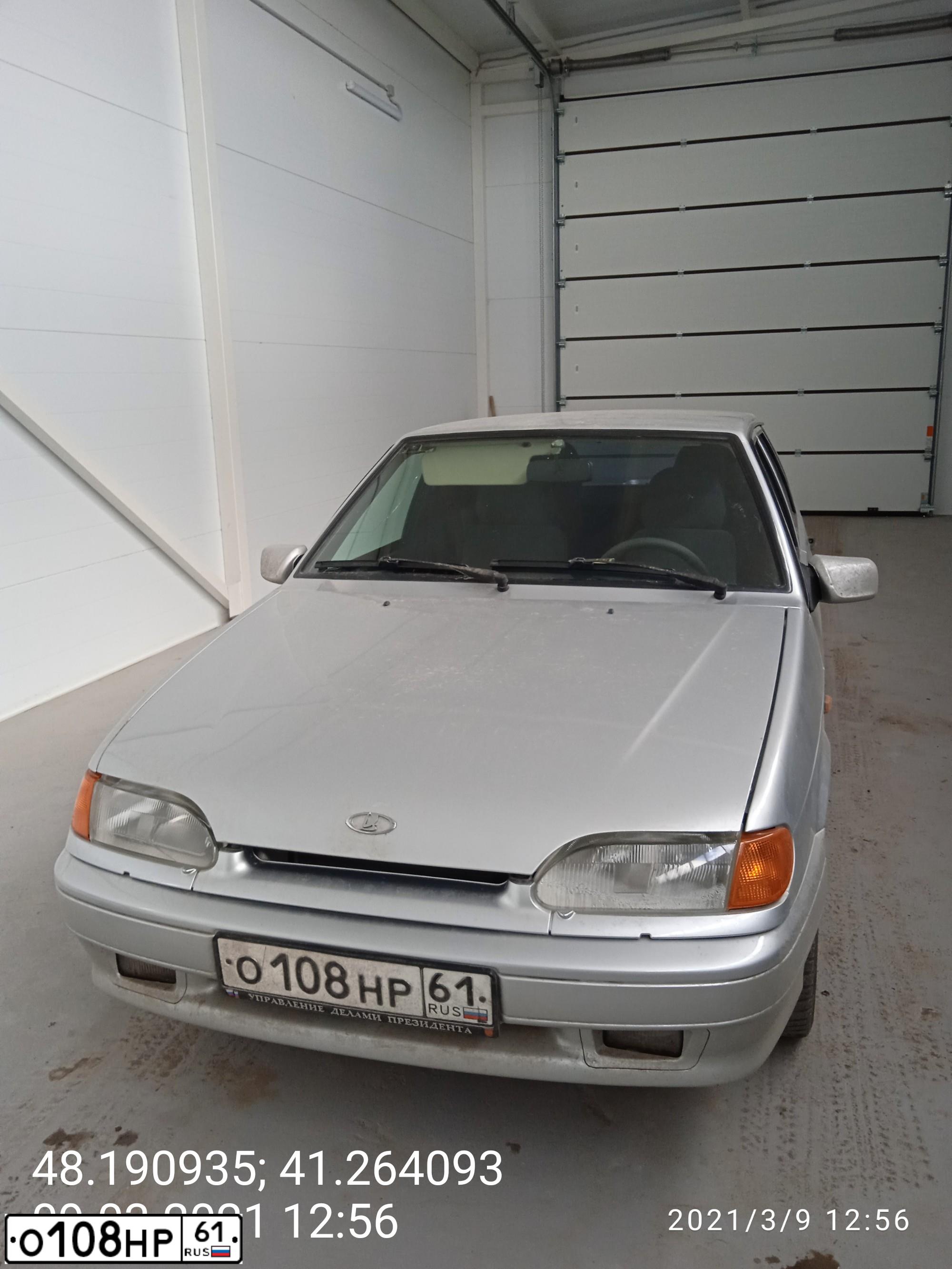 Фото автомобиля LADA 2114, 2009 — госномер Е497ОХ761. Цвет: Светло-Серебристый металлик
