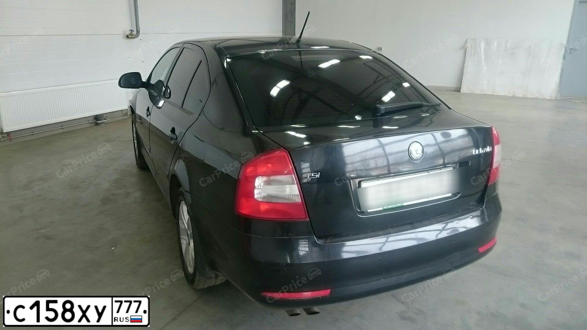 Фото автомобиля SKODA OCTAVIA, 2011 — госномер У410ВВ58. Цвет: ЧЕРНЫЙ
