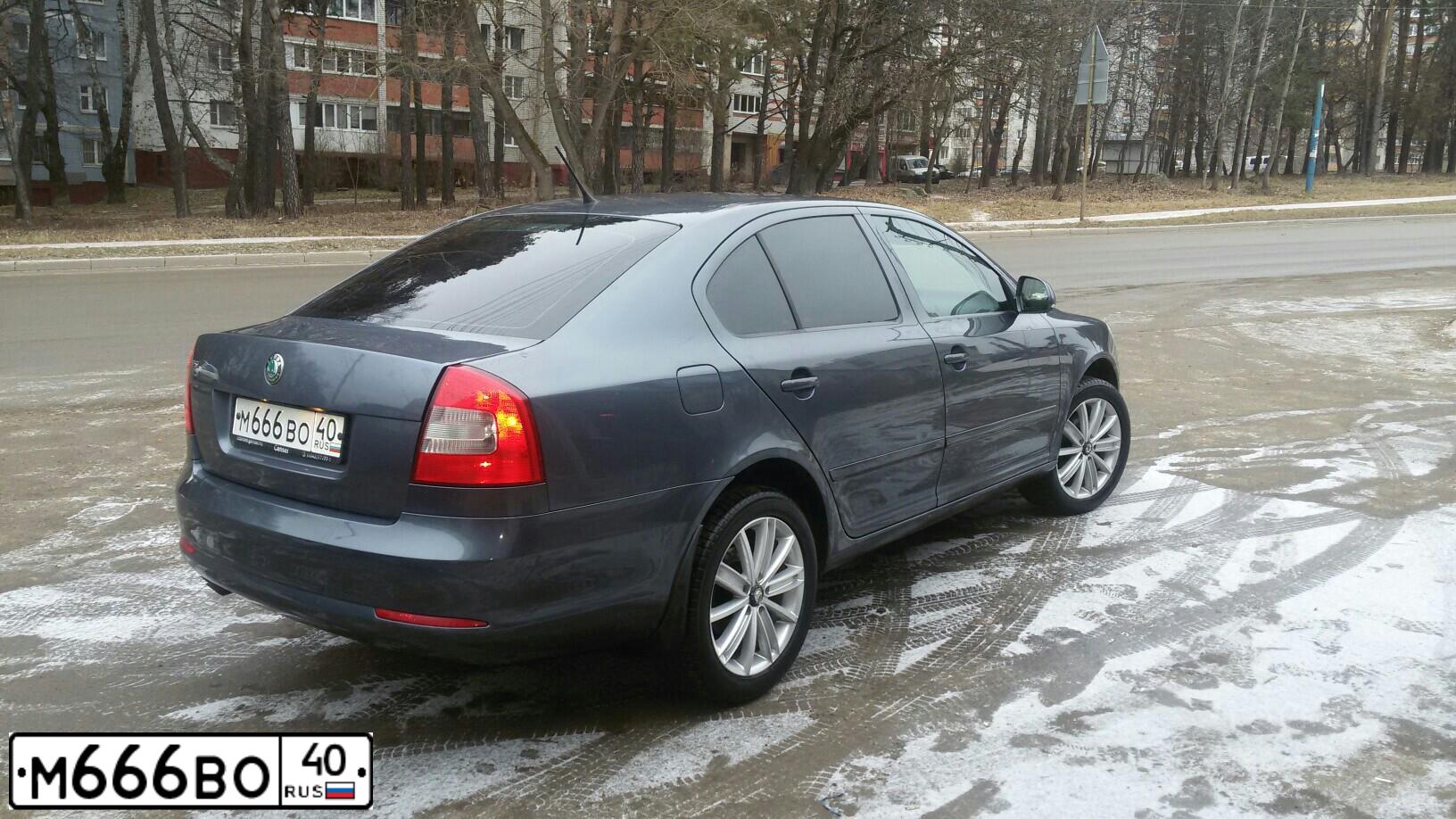 Фото автомобиля LADA 2109 SAMARA, 2000 — госномер М666ВО40. Цвет: СЕРЕБРИСТО-ЖЕЛТЫЙ
