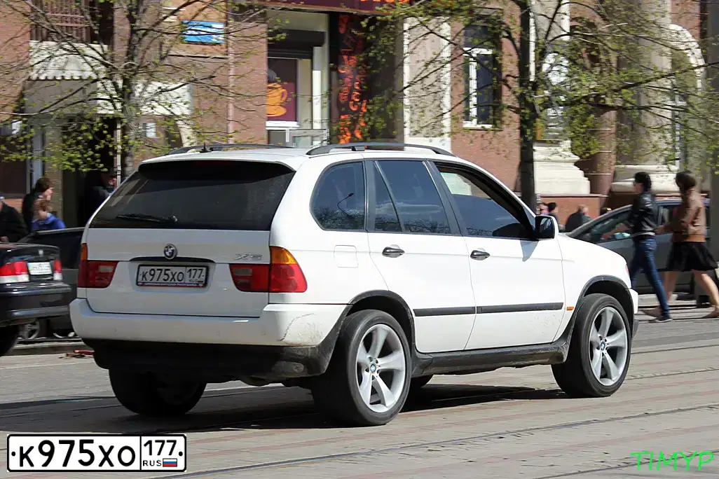Фото автомобиля LADA 2105, 2000 — госномер А895МН99. Цвет: СИНЕ-ЗЕЛЕНЫЙ