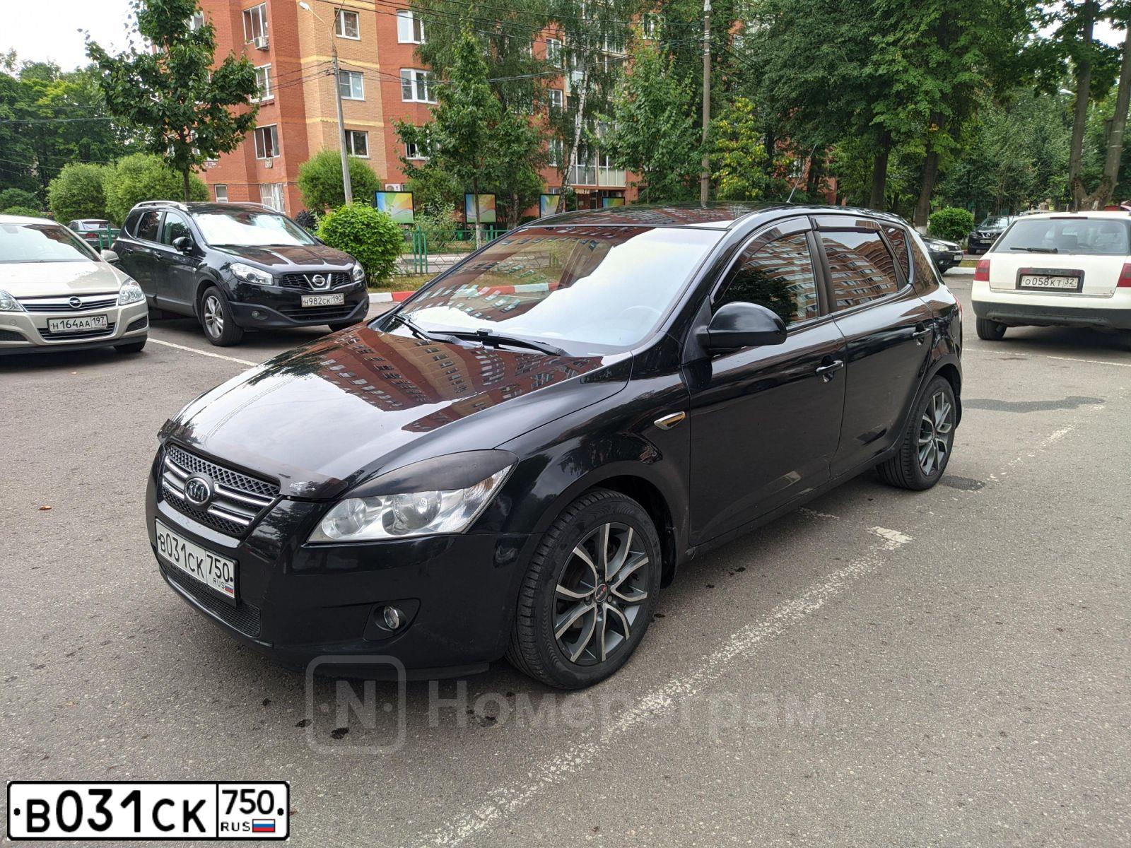 Фото автомобиля KIA CEE'D, 2009 — госномер В031СК750. Цвет: ЧЕРНЫЙ
