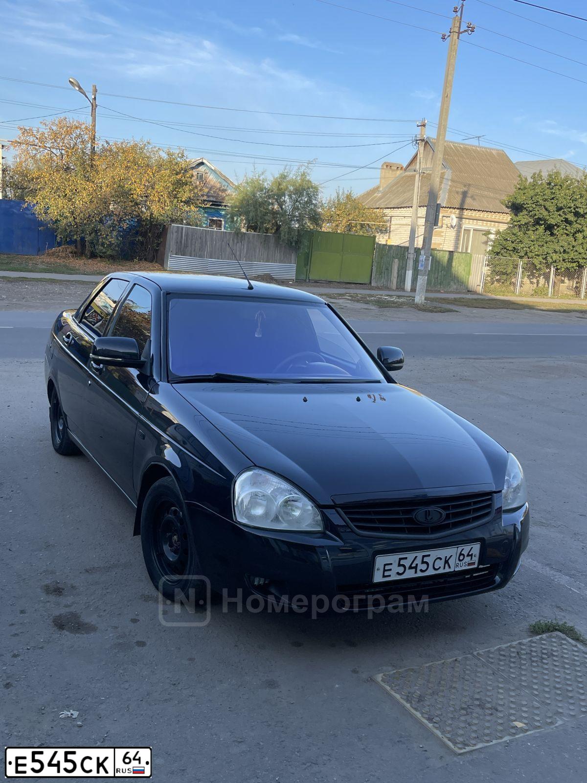 Фото автомобиля LADA 2110 LADA, 2001 — госномер Е545СК64. Цвет: Светло-серебристый металик