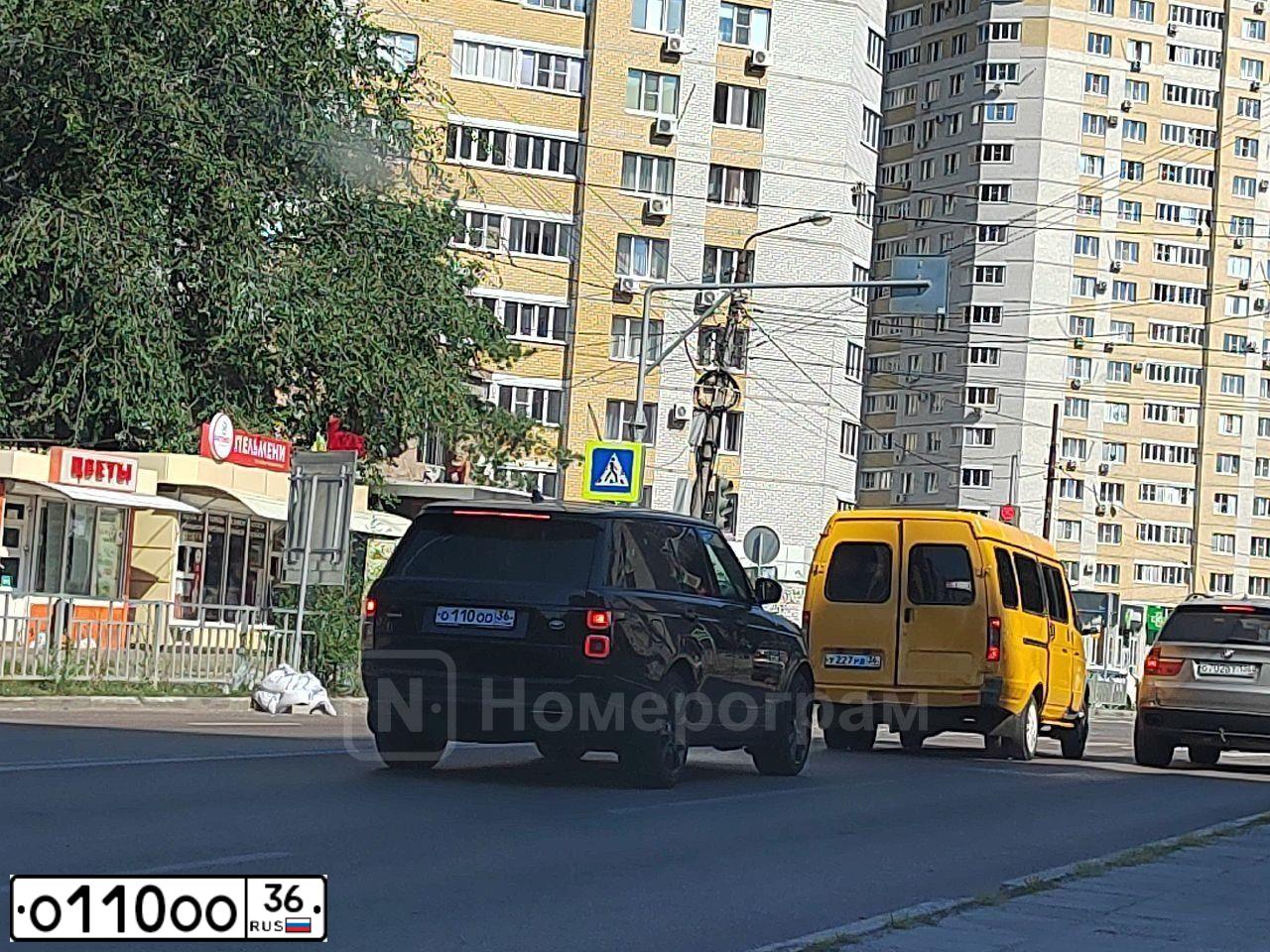 Фото автомобиля LANDROVER RANGE ROVER, 2019 — госномер А509АА136. Цвет: ЧЕРНЫЙ