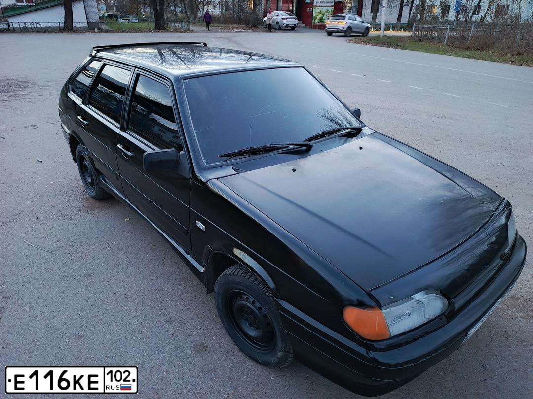Фото автомобиля LADA 2114 SAMARA, 2011 — госномер Е116КЕ102. Цвет: СИНЕ-ЧЕРНЫЙ