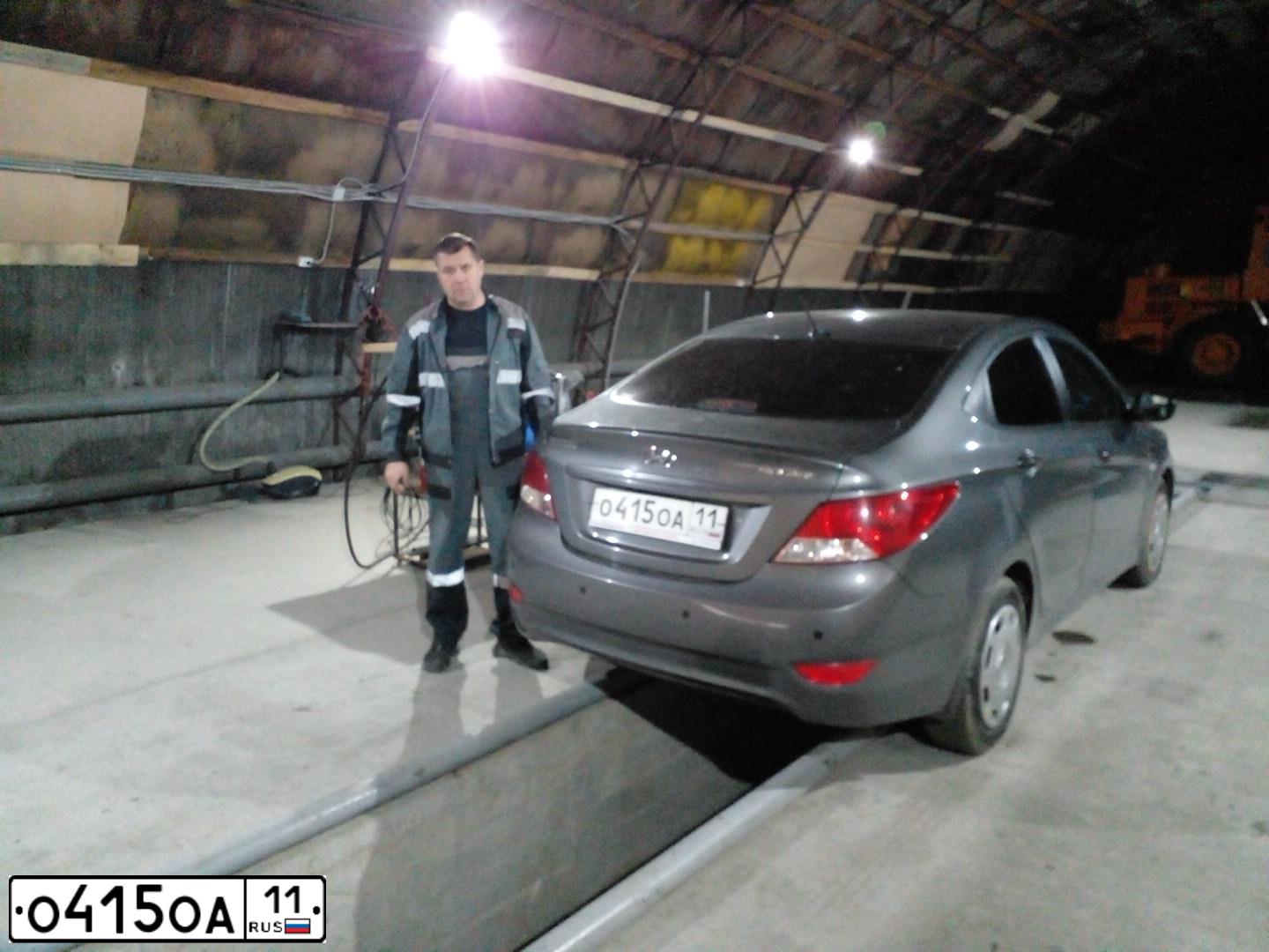 Фото автомобиля HYUNDAI SOLARIS, 2012 — госномер Р849УМ11. Цвет: ЧЕРНО-СЕРЫЙ