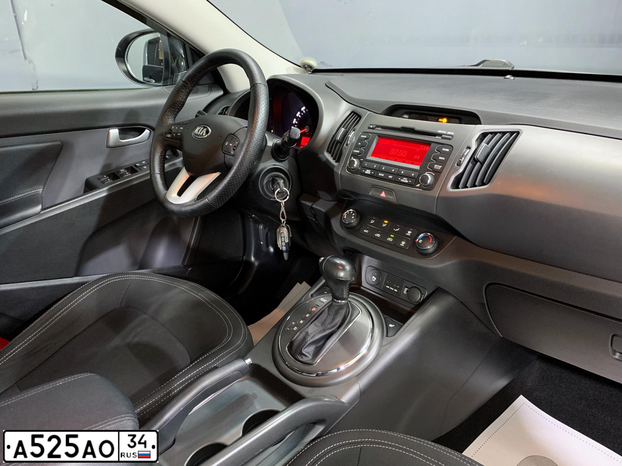 Фото автомобиля KIA SPORTAGE, 2012 — госномер Н953ЕС10