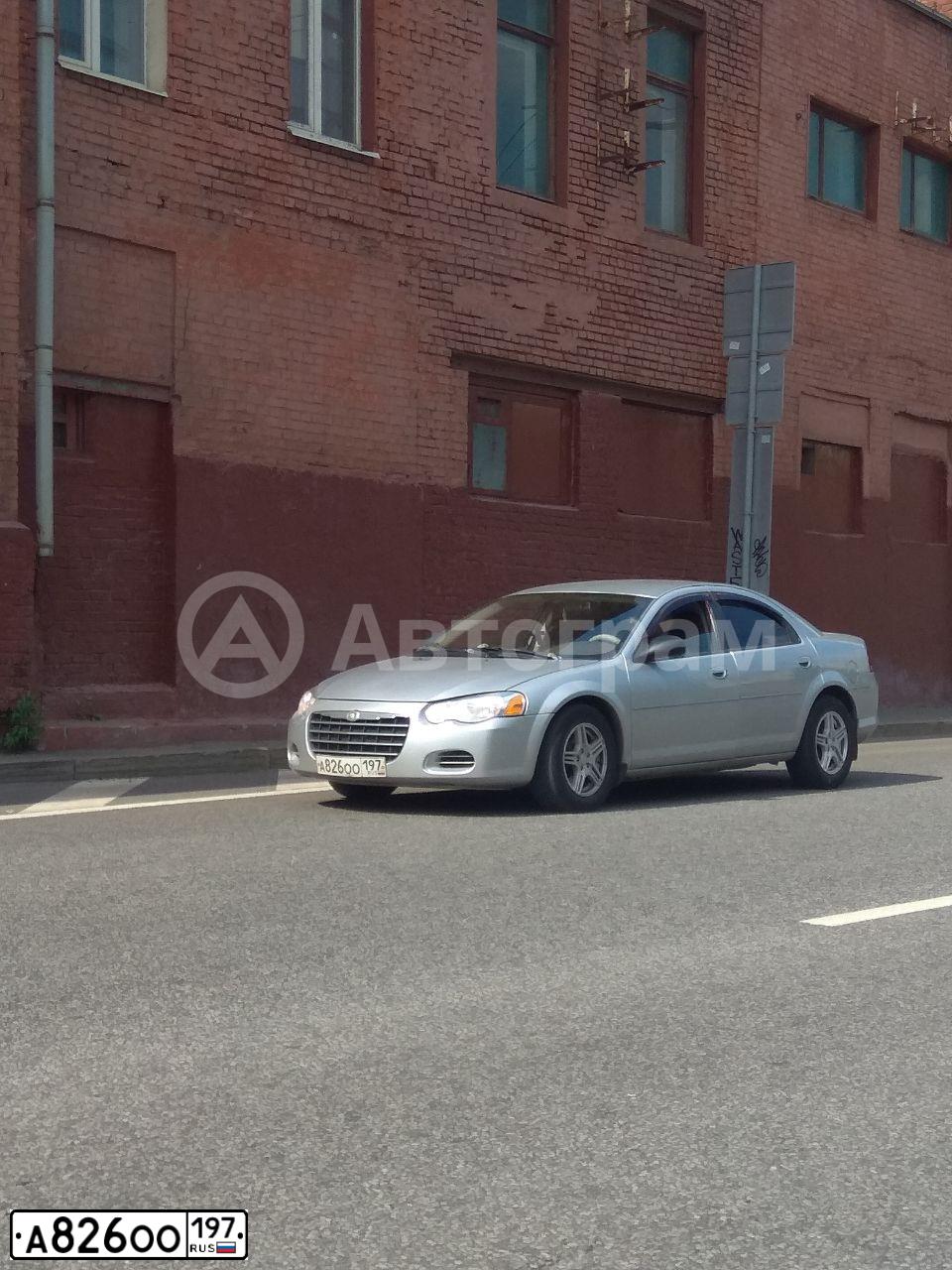 Фото автомобиля CHRYSLER SEBRING, 2004 — госномер К511МВ199. Цвет: СЕРЕБРИСТЫЙ