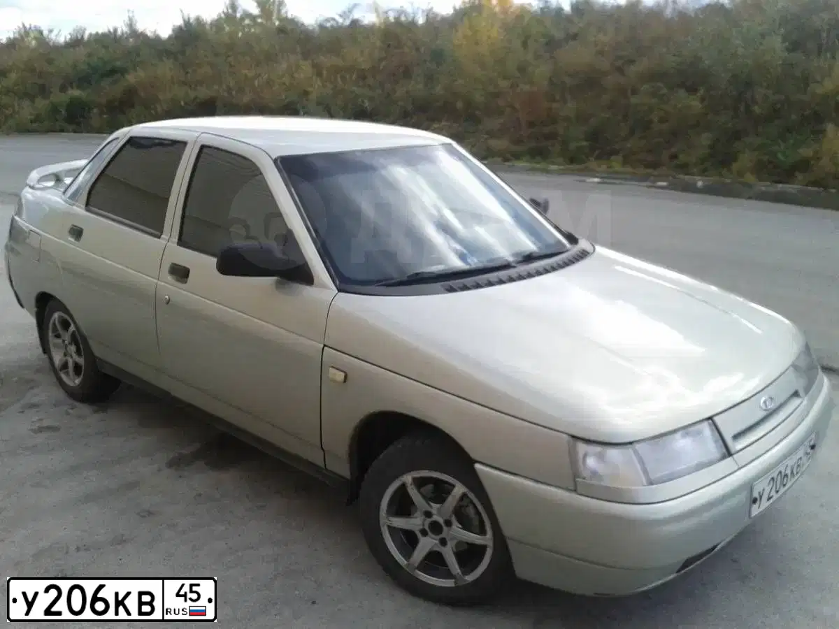 Фото автомобиля LADA 2110, 2002 — госномер С213ЕН196. Цвет: СЕРЕБРИСТ ЖЕЛТО-ЗЕЛЕНЫЙ