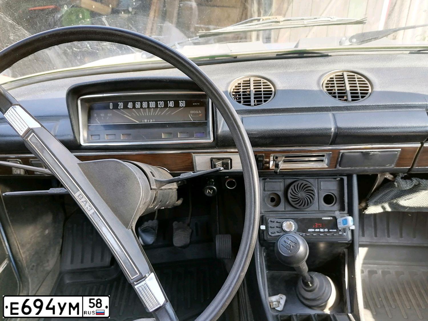 Фото автомобиля ВАЗ 21013, 1987 — госномер Е694УМ58. Цвет: ВАЛЕНТИНА