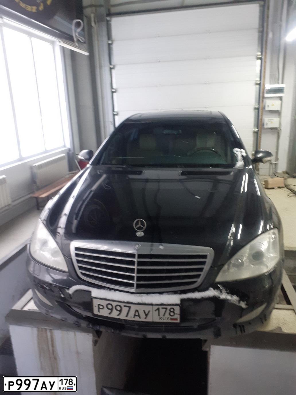 Фото автомобиля MERCEDES S-KLASSE, 2006 — госномер М625ЕА763. Цвет: ЧЕРНЫЙ