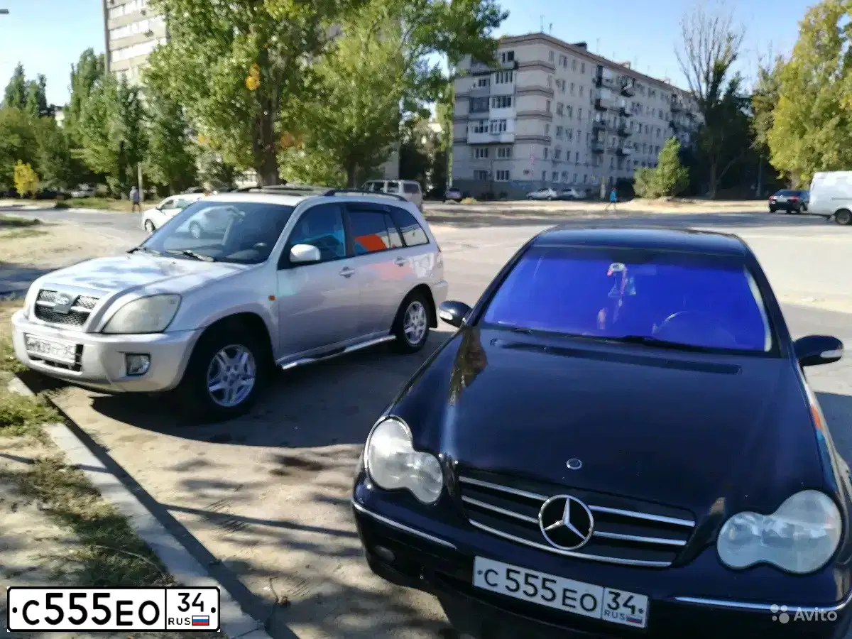 Фото автомобиля MERCEDES C-KLASSE, 2001 — госномер А567МК134. Цвет: СЕРЕБРИСТЫЙ