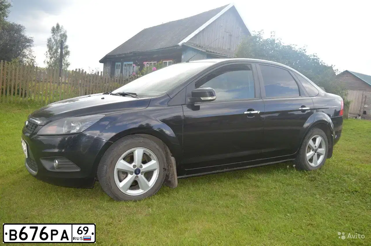 Фото автомобиля FORD FOCUS, 2008 — госномер В893РВ37. Цвет: ЧЕРНЫЙ