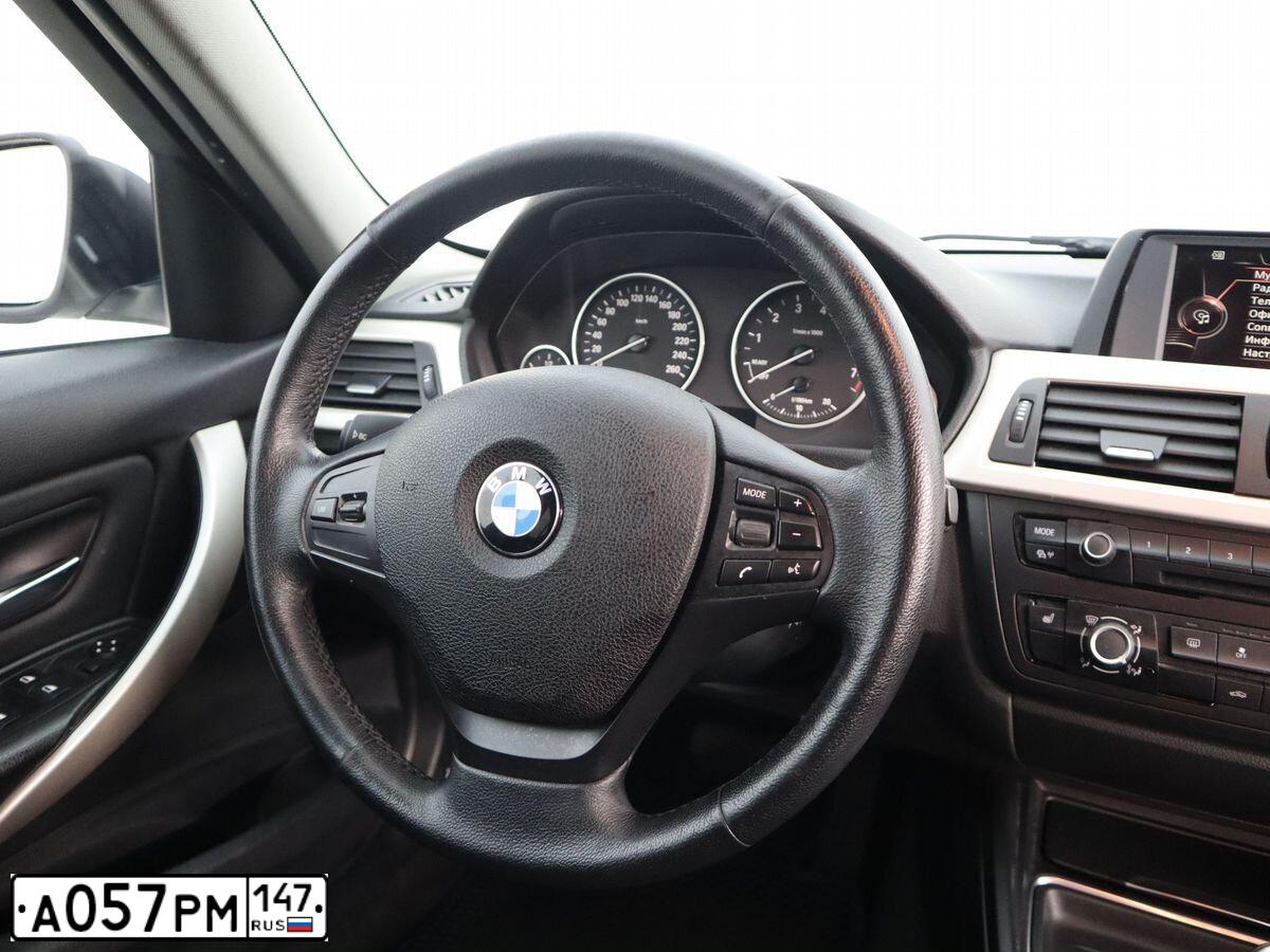 Фото автомобиля BMW 316I, 2014 — госномер У101СТ797. Цвет: Белый